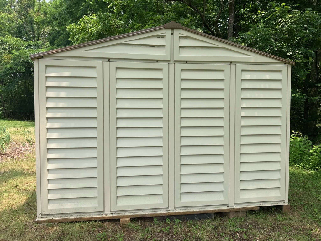 Duramax 10.5 x 13 ft Woodbridge Vinyl Plus Shed with Foundation 40234